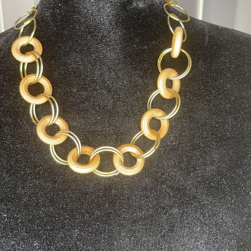 Plus One Womens Fashion Jewelry Set- New